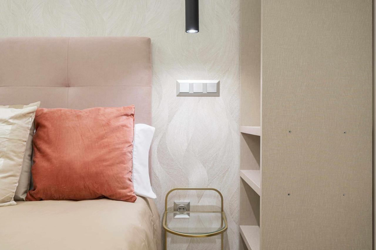 Lujoso Apartamento Centrico 1 Dormitorio Madrid Eksteriør billede